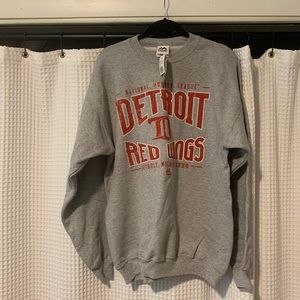NWT Detroit Red Wings Crewneck